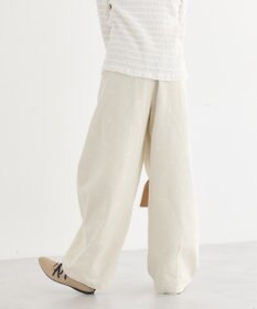 earth music&ecology 【綿100】フラワー刺繍ツイルカーブパンツ