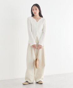 earth music&ecology 【綿100】フラワー刺繍ツイルカーブパンツ