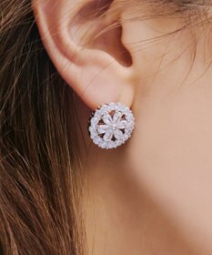 Tiaclasse リッチフラワーサークルピアス