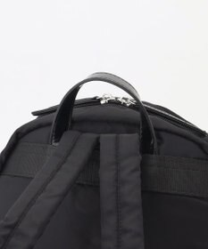 LA BAGAGERIE エナメルアクセントリュックサック