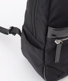 LA BAGAGERIE エナメルアクセントリュックサック