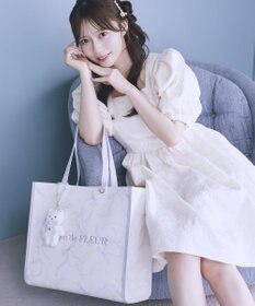 Maison de FLEUR リボンパールプリントマルチポケットトートバッグ