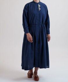 muuc 花刺繍モチーフのコットンローンワンピース