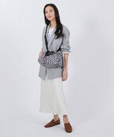 LeSportsac E/W CITY DRAWSTRING BAG??? /アップタウンレオパード/ブラック