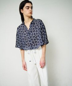 GRACE CONTINENTAL ラインハートケープブラウス