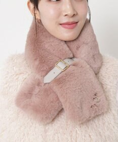 MOONBAT FURLA（フルラ）ベルト差し込みファーティペット アーチロゴ フェイクファー