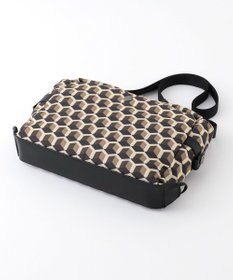 Y'SACCS キュービックモノグラム　スクエアショルダー