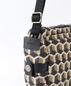 Y'SACCS キュービックモノグラム　スクエアショルダー