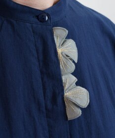 muuc 花刺繍モチーフのコットンローンワンピース