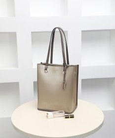 style code 【MERCURYDUO/マーキュリーデュオ】メタルアイレット　縦長トートバッグ 推し活ラージバッグ 縦長ショルダーバッグ