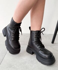 WEGO レースアップショートブーツ