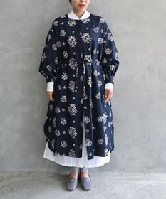 muuc 〈2WAY〉〈コットン×リネン〉〈高品質なドライタッチ生地〉〈遠州織物の工場で織られた上質なコットン生地〉野小花刺繍 羽織り＆ワンピースドレス