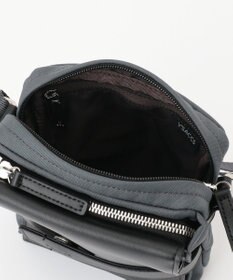 Y'SACCS ベルトスクエアミニマムショルダーバッグ