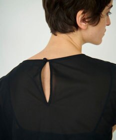 GRACE CONTINENTAL ビジューチュールトップ