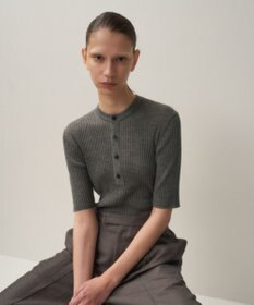 ATON RAMIE WOOL RIB | ヘンリーネックセーター