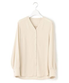 23区 バックサテンアムンゼン Vネック ブラウス