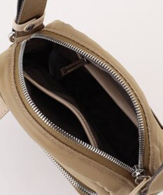 Y'SACCS ポリエステルツイル ポシェット