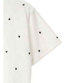 Green Parks ・Ｄｏｕｂｌｅ　Ｆｌａｇｓ　ハート刺繍ＴＥＥ