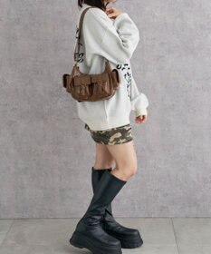 WEGO 金具デザインポケットショルダー