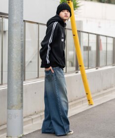 WEGO ラインフリースパーカー