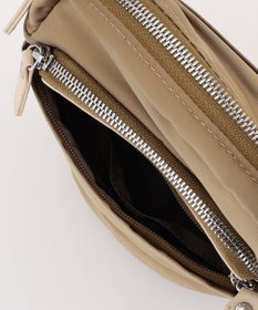 Y'SACCS ポリエステルツイル ポシェット