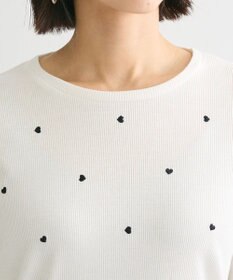 Green Parks ・ＤＯＵＢＬＥ　ＦＬＡＧＳ　ハート刺繍リブロンＴＥＥ