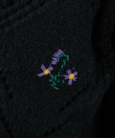 earth music&ecology ＳＥＴ２点刺繍ビスチェ＋カーディガン