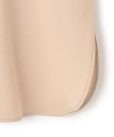 BEIGE， 【WEB限定・洗える】CLARION / ゴールド釦クルーネックブラウス