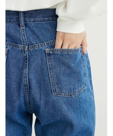 Green Parks ・Ｄｏｕｂｌｅ　Ｆｌａｇｓ　チョウチョ刺繍フレアデニム