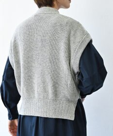 muuc 〈うっとり柔らか上質な極細繊維〉〈前身頃は希少なモヘアとシルク×後ろ身頃はウール100%〉フラワージャカード ベスト