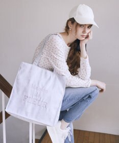 Maison de FLEUR ブランドロゴ刺繍ジャカードスクエアトート
