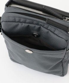 Y'SACCS ベルトスクエアミニマムショルダーバッグ