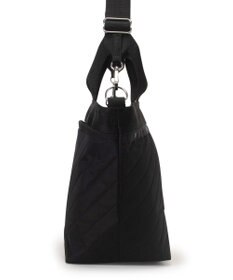 LeSportsac BUCKET TOTE/ラインデボスブラック