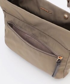 LA BAGAGERIE ダブルフロントポケットショルダー