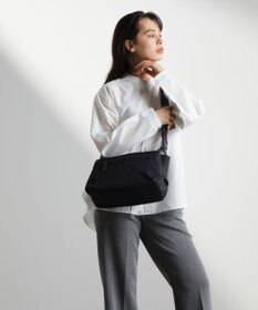 Y'SACCS 【ムック本掲載】【ナイロンタフタ×リサイクルレザー】デイリーショルダー　Sサイズ