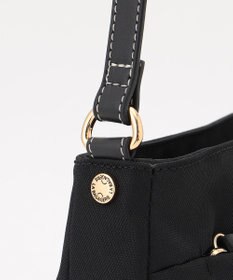 LA BAGAGERIE ポリエステルキャンバス　タックポシェット