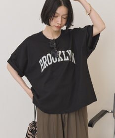 AMERICAN HOLIC BROOKLYN ロゴTシャツ