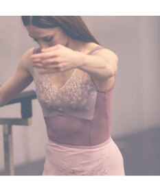 Chacott ◎【Nela ライン】ノースリーブレオタード