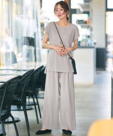 Tiaclasse 【2点セット・新色追加・洗える】クリスタルプリーツセットアップ