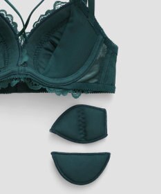 San-ai Resort（三愛水着楽園） 【WEB限定】【プチプラブラセット】純欲レーシーBIGクロスブラジャー＆ショーツセット 【northerly】