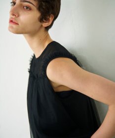 GRACE CONTINENTAL チュールノースリーブ トップ