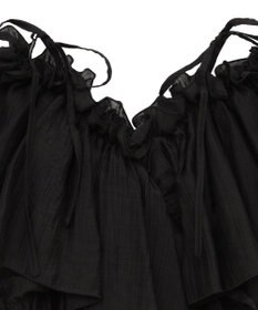 Green Parks マルチＷＡＹオフショルフリルブラウス