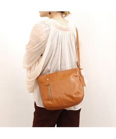 UNBILLION アトランタ ATLANTA / 牛革縦ファスナーショルダー