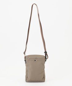 Y'SACCS ベルトスクエアミニマムショルダーバッグ