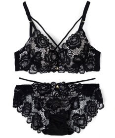 San-ai Resort（三愛水着楽園） 【WEB限定】【プチプラブラセット】純欲レーシーBIGクロスブラジャー＆ショーツセット 【northerly】