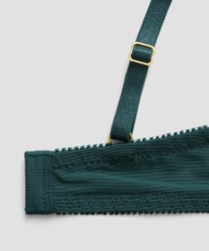 San-ai Resort（三愛水着楽園） 【WEB限定】【プチプラブラセット】純欲レーシーBIGクロスブラジャー＆ショーツセット 【northerly】