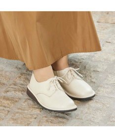 ing <ing>【サスティナブル】レースアップスリッポン