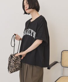 AMERICAN HOLIC BROOKLYN ロゴTシャツ