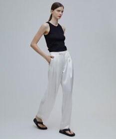 BEIGE， CYRILLE / リブタンク