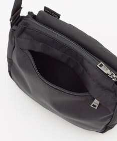 Y'SACCS 【Y’SACCS vous et】フロントファスナーショルダー